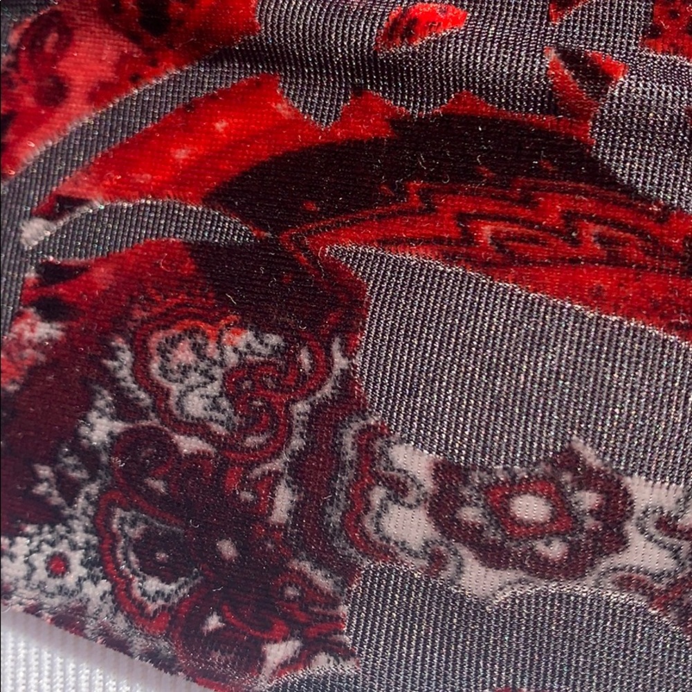 VINTAGE —Smooche London Top - Picture 8 of 14